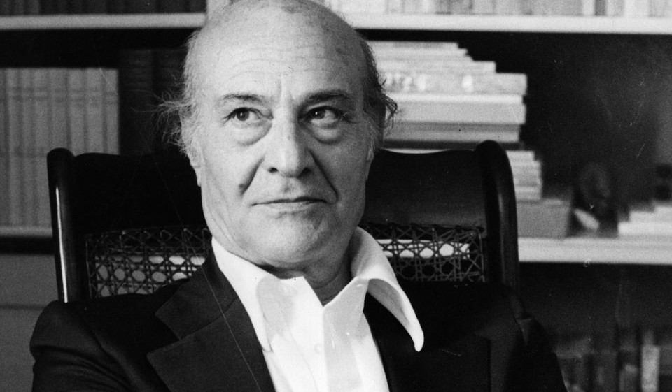 5b8fc4e3200000420034bfc7