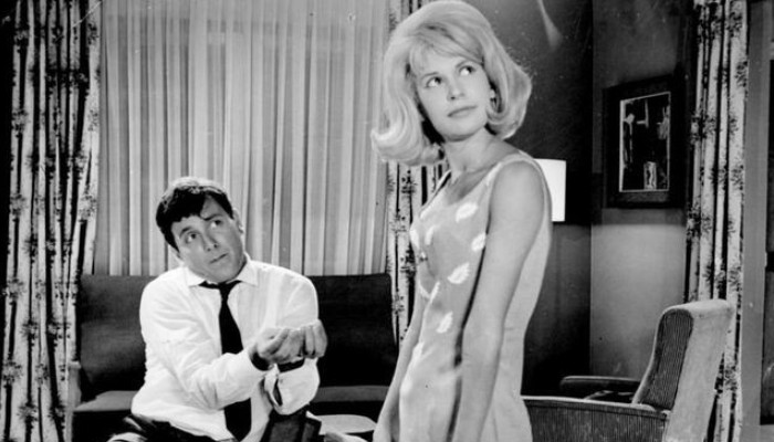 16 ετών, στην ταινία-θρύλο: Η ξανθιά πρωταγωνίστρια που ήταν πιο «άπιαστη» απ’ τη Λάσκαρη