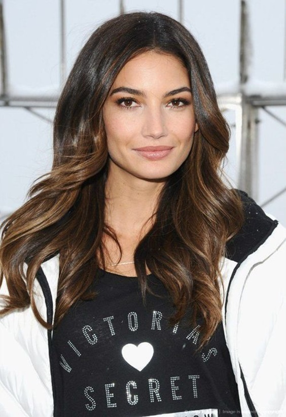 Η απόλυτη τάση στα μαλλιά για το 2020 είναι τα lowlights - Δες 20 μοντέρνες ιδέες