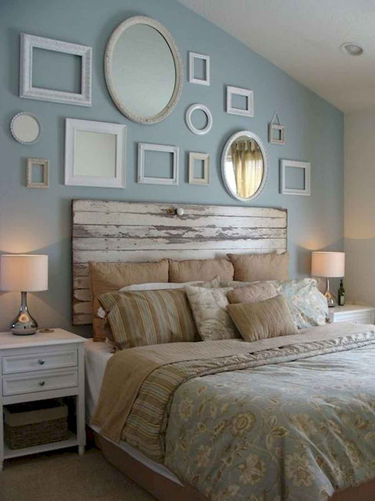 23 πανέμορφες ιδέες διακόσμησης για τον τοίχο πίσω από το κρεβάτι που θα  μεταμορφώσουν το υπνοδωμάτιό σας