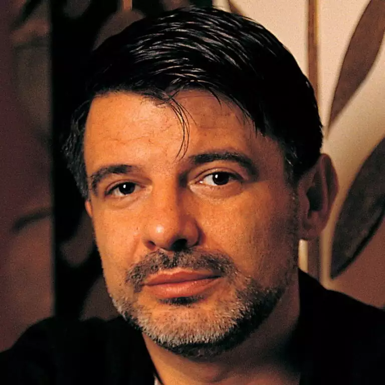 Κρίτωνας Ζώρτζος κακοποίηση 