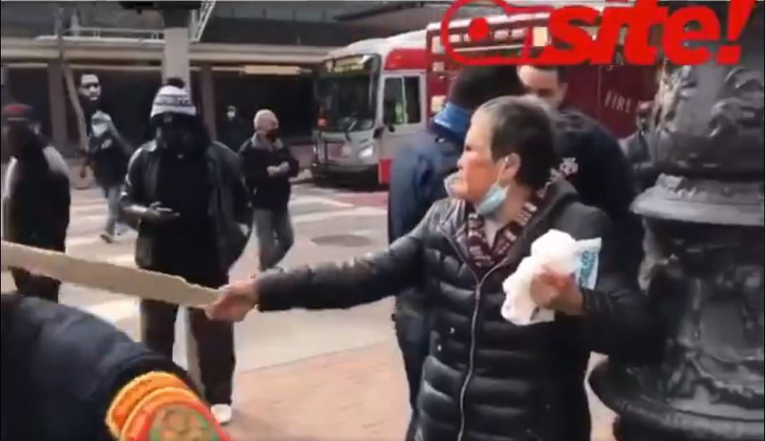 Στο νοσοκομείο πήγε νεαρός, λόγω ατρόμητης γιαγιάς.