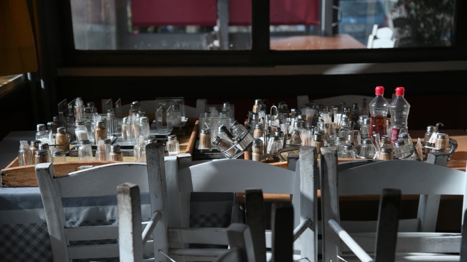 Δεν έλαβαν χρήματα και προχώρησαν σε καταγγελία οι ιδιοκτήτες των ακινήτων.