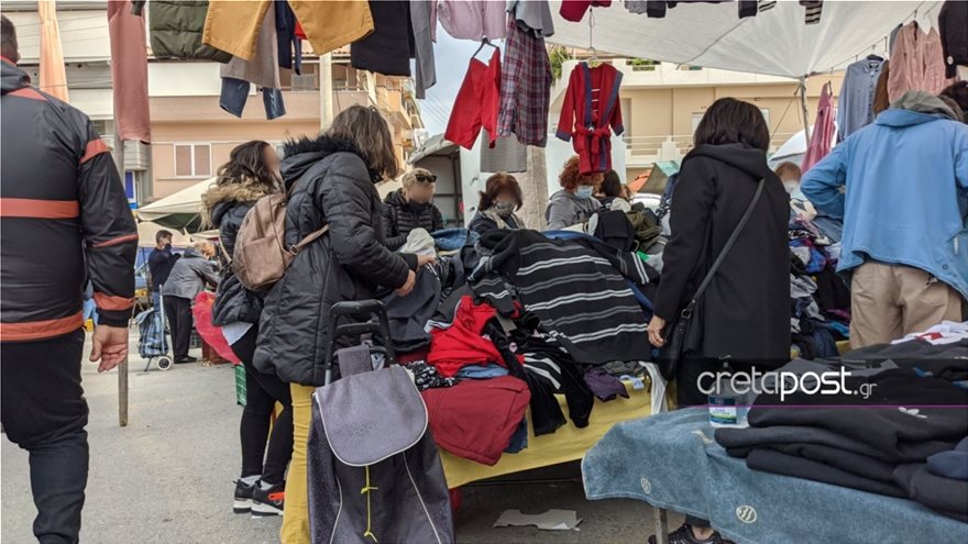 Παρά το lockdown παρατηρήθηκε συνωστισμός ατόμων στο Ηράκλειο.