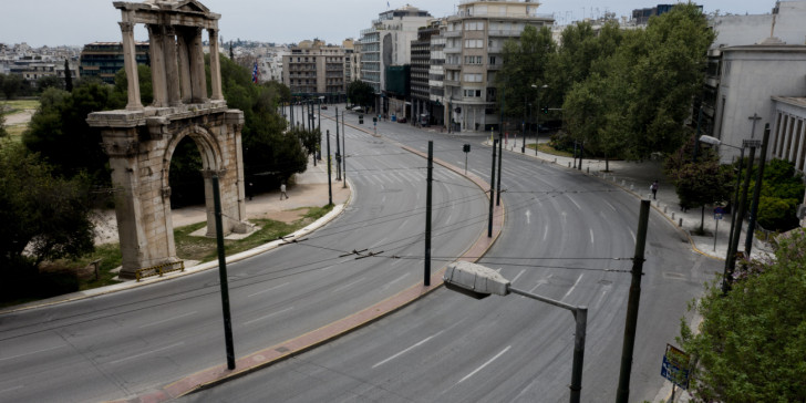 Οι δηλώσεις των Νίκου Καπραβέλου και Δημήτρη Κούβελα για τα νέα μέτρα.