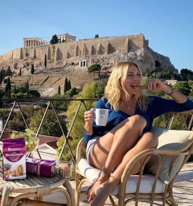 Σμαράγδα Καρύδη σπίτι