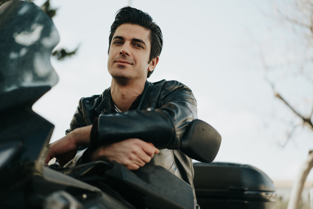 Δημήτρης Γκοτσόπουλος Άγριες Μέλισσες 