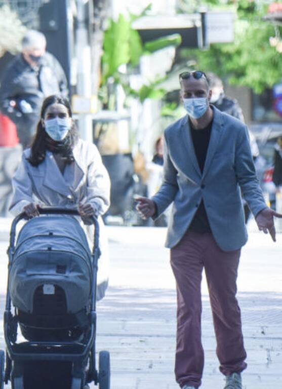 Δανάη Σκιάδη και Νικόλας Παπαγιάννης βόλτα 