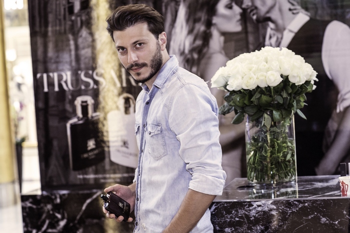 Χάρης Συντζάκης