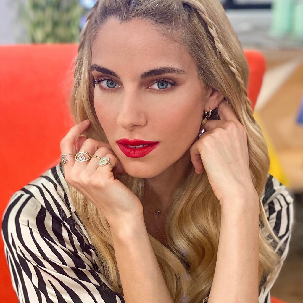 Δούκισσα Νομικού