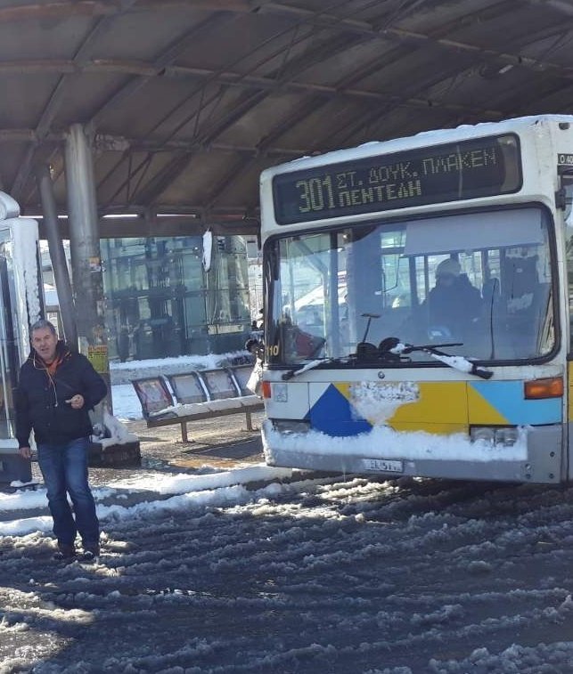 Καταγγελία αδελφής οδηγού που πέθανε από κορωνοϊό.