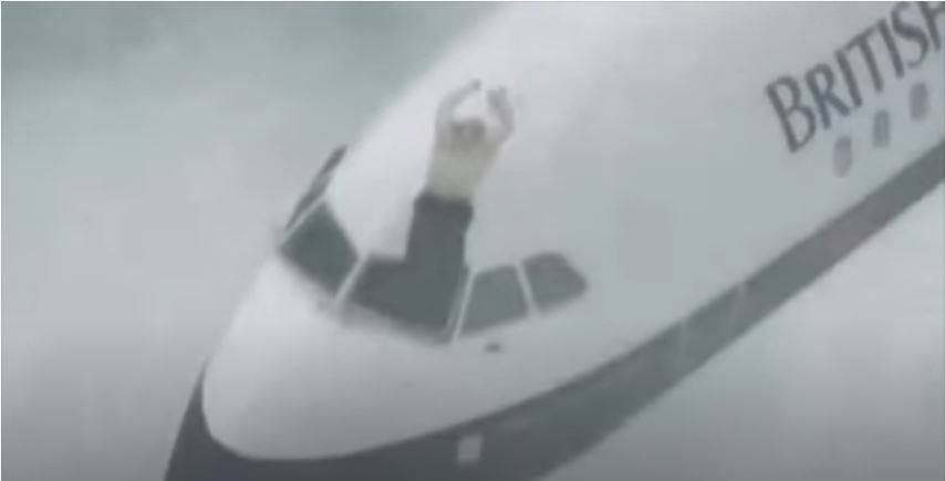 Αφήγηση ιστορίας πιλότου: Τι έγινε έξω από το αεροπλάνο.