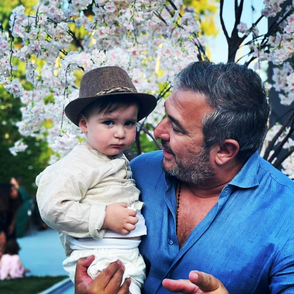 Αντώνης Ρέμος νονός 