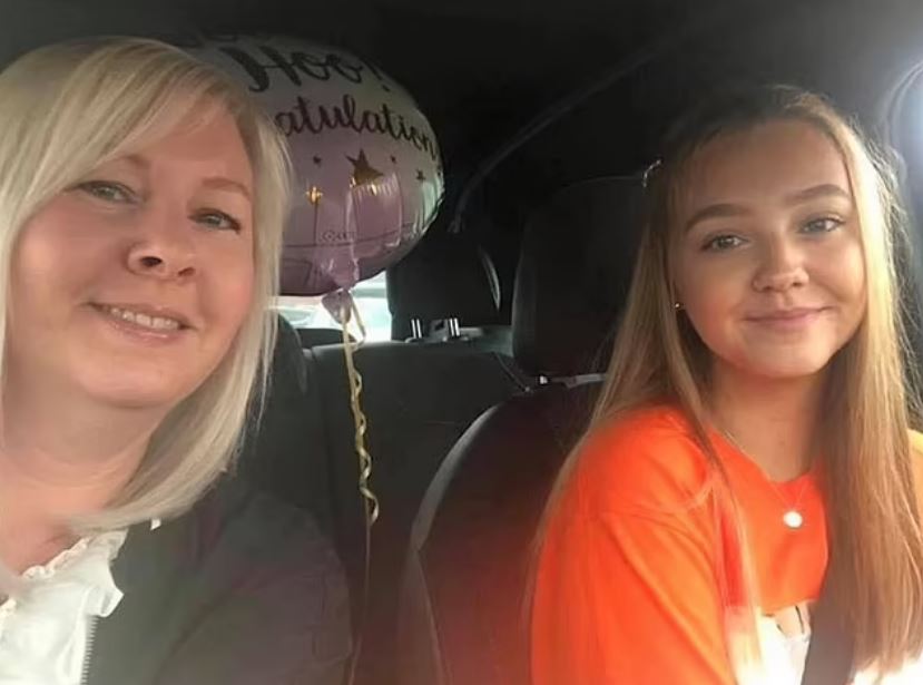 μητέρα και κόρη 