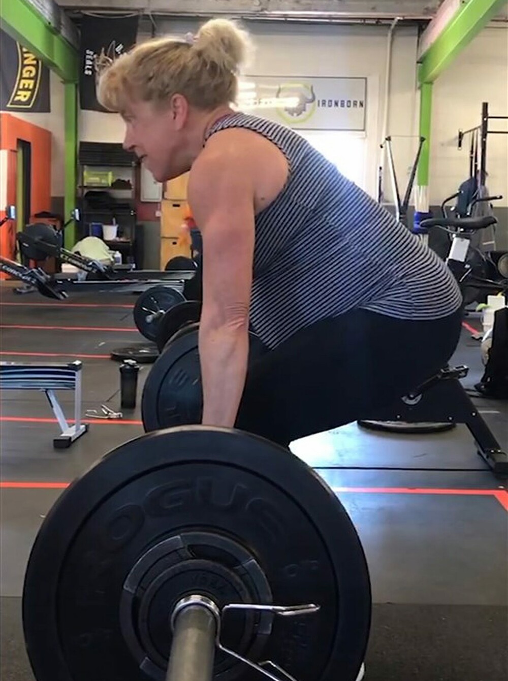 μητέρα στα 57