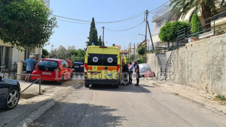 Λαμία: Οδηγός έσωσε γιαγιά από τις φλόγες.