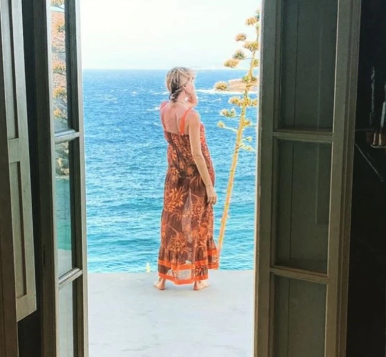 Τζένη Μπαλατσινού