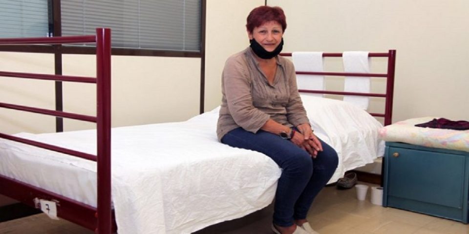 Βρήκε στέγη η 62χρονη Έφη