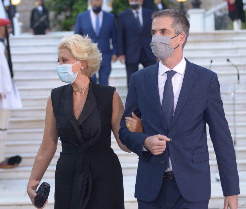 Λαμπερές παρουσίες στο προεδρικό μέγαρο 