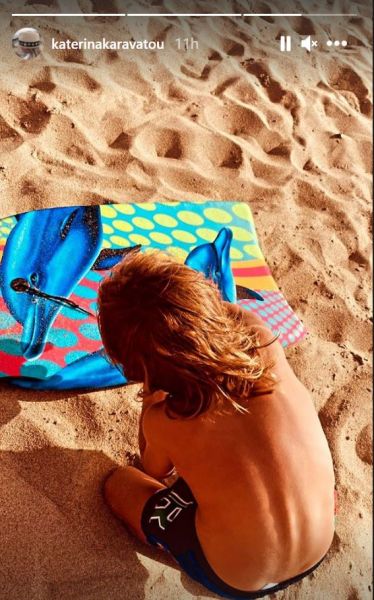 Κατερίνα Καραβάτου γιος 