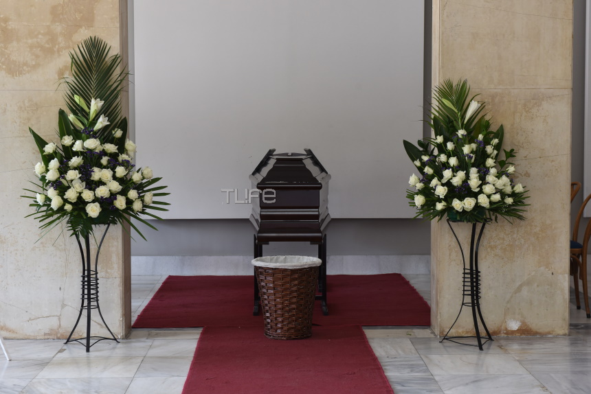 Ανέστης Βλάχος κηδεία 