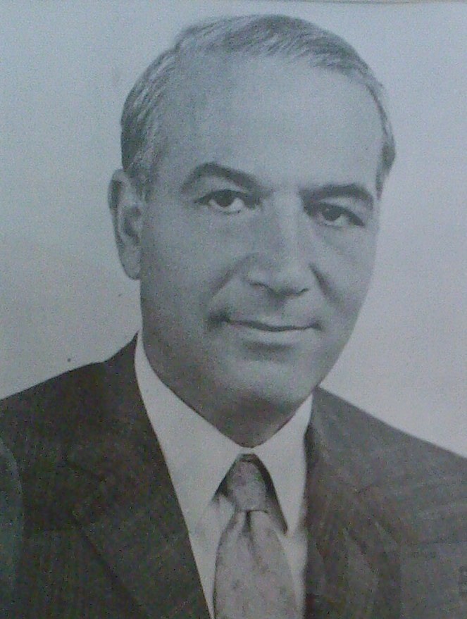 Πετζετάκις