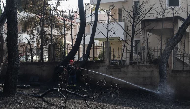 Βαρυμπόμπη: Η επόμενη μέρα – Αποκαρδιωτικές φωτογραφίες