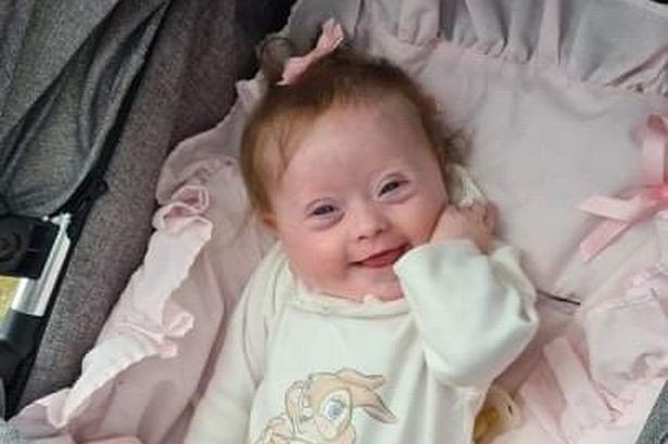 Νεογέννητο κοριτσάκι επέμβαση ανοιχτής καρδιάς 