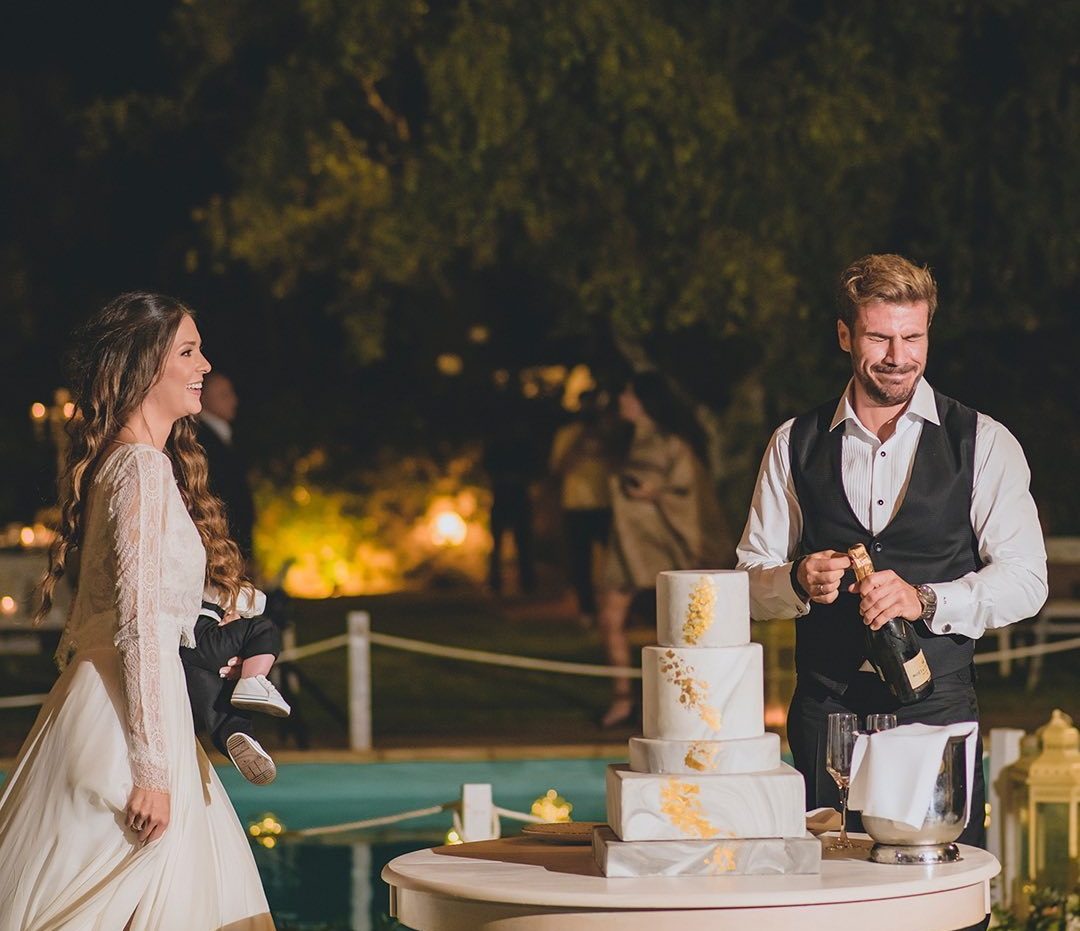 Άκης Πετρετζίκης φωτογραφίες γάμου 