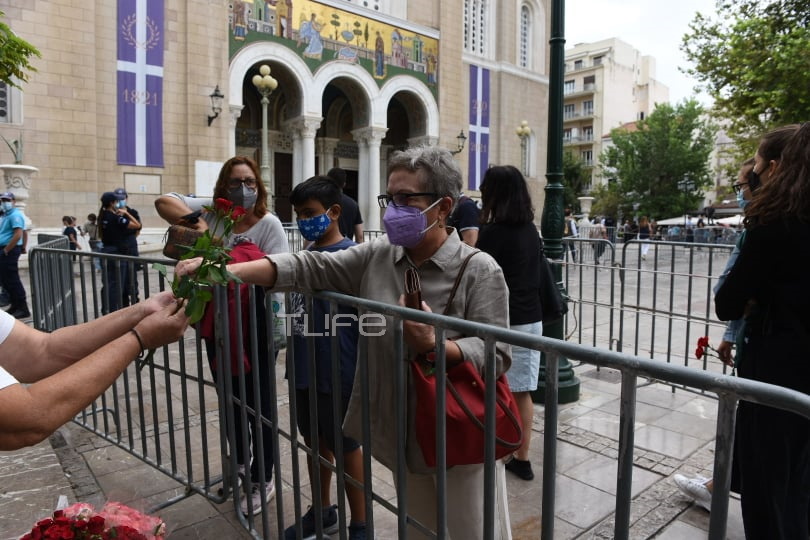 Μίκης Θεοδωράκης
