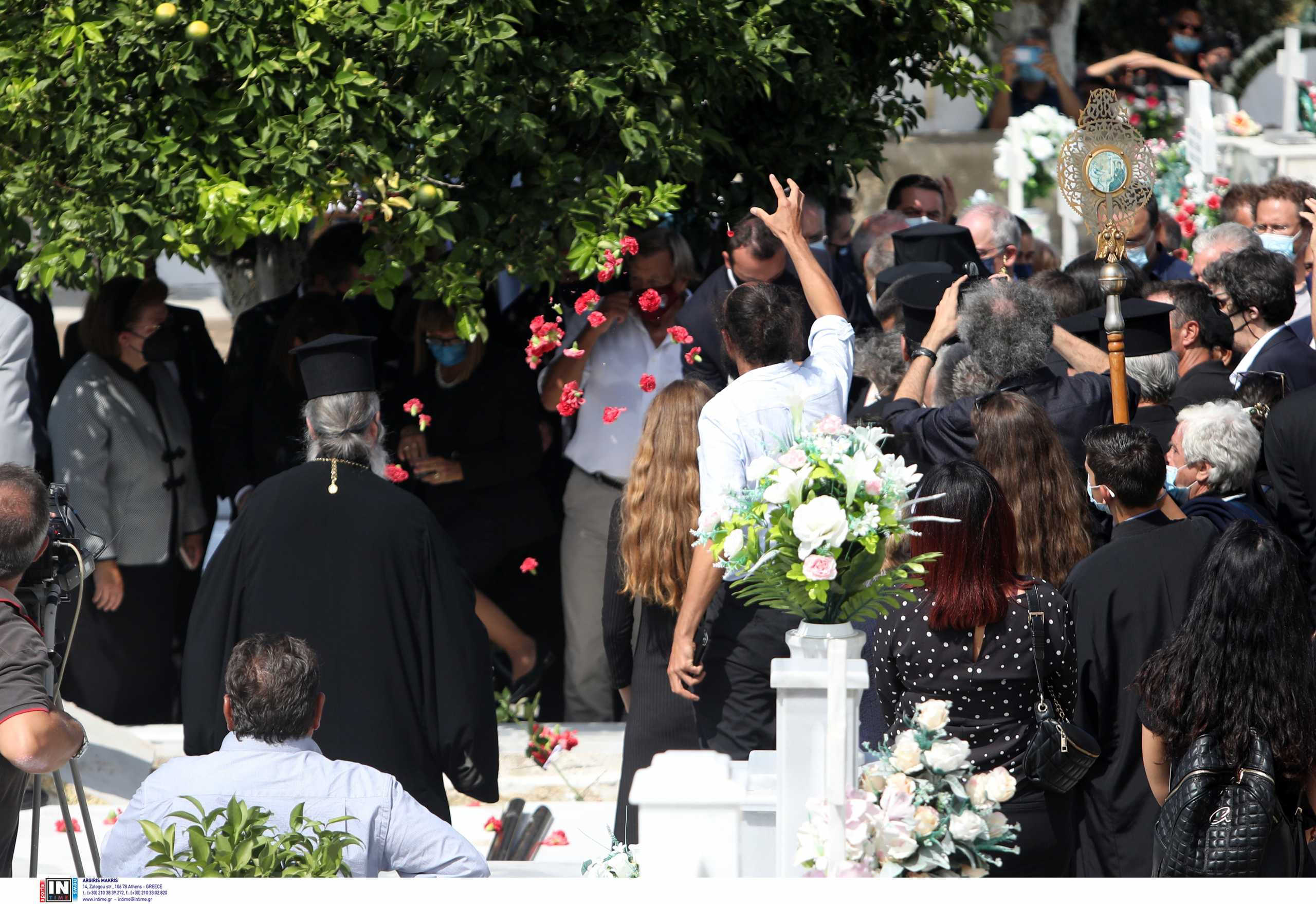 Μίκης Θεοδωράκης