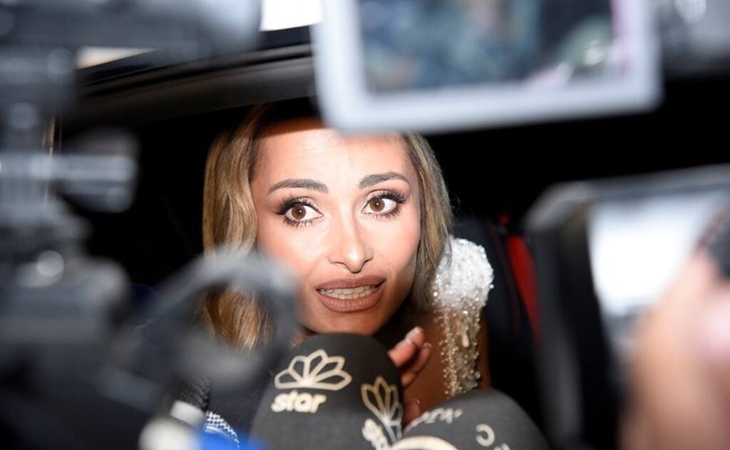 Πετρούνιας