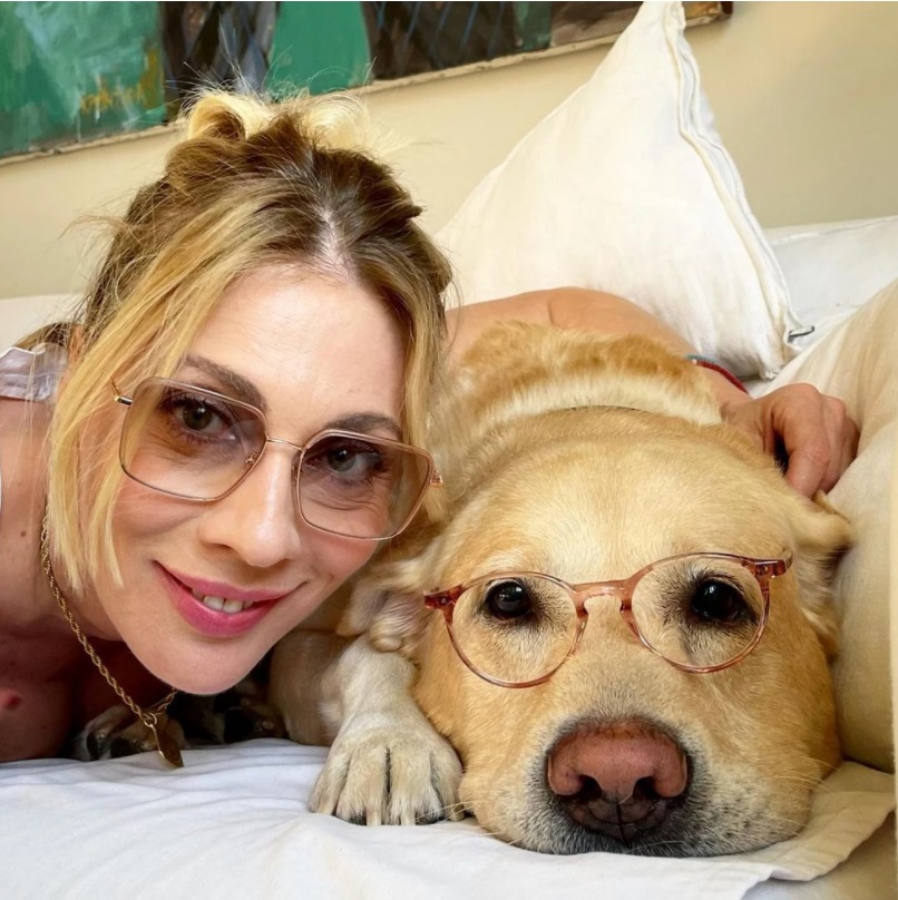 Σμαράγδα Καρύδη