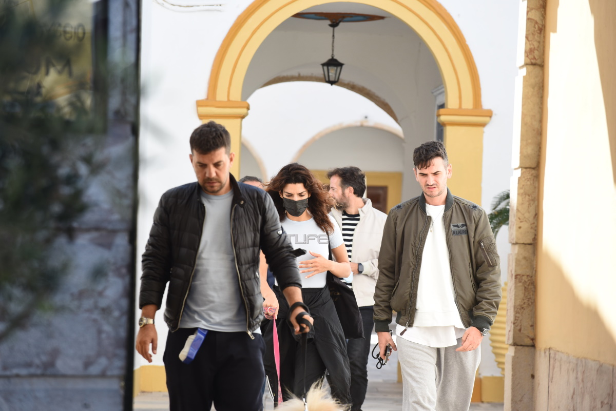 Τόνια Σωτηροπούλου και Κωστής Μαραβέγιας μετά τον γάμο 