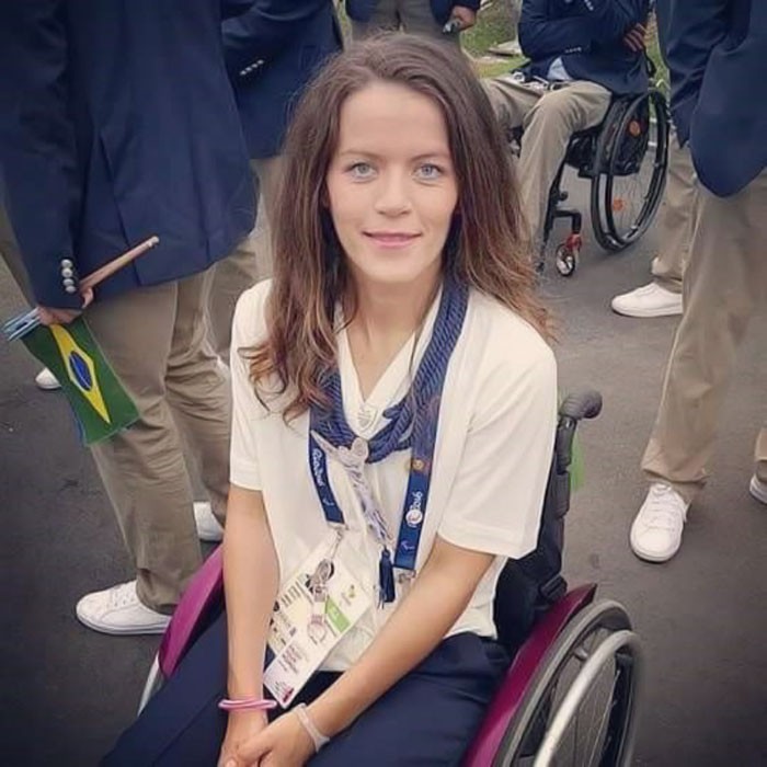 Αλεξάνδρα Σταματοπούλου για υιοθεσία 