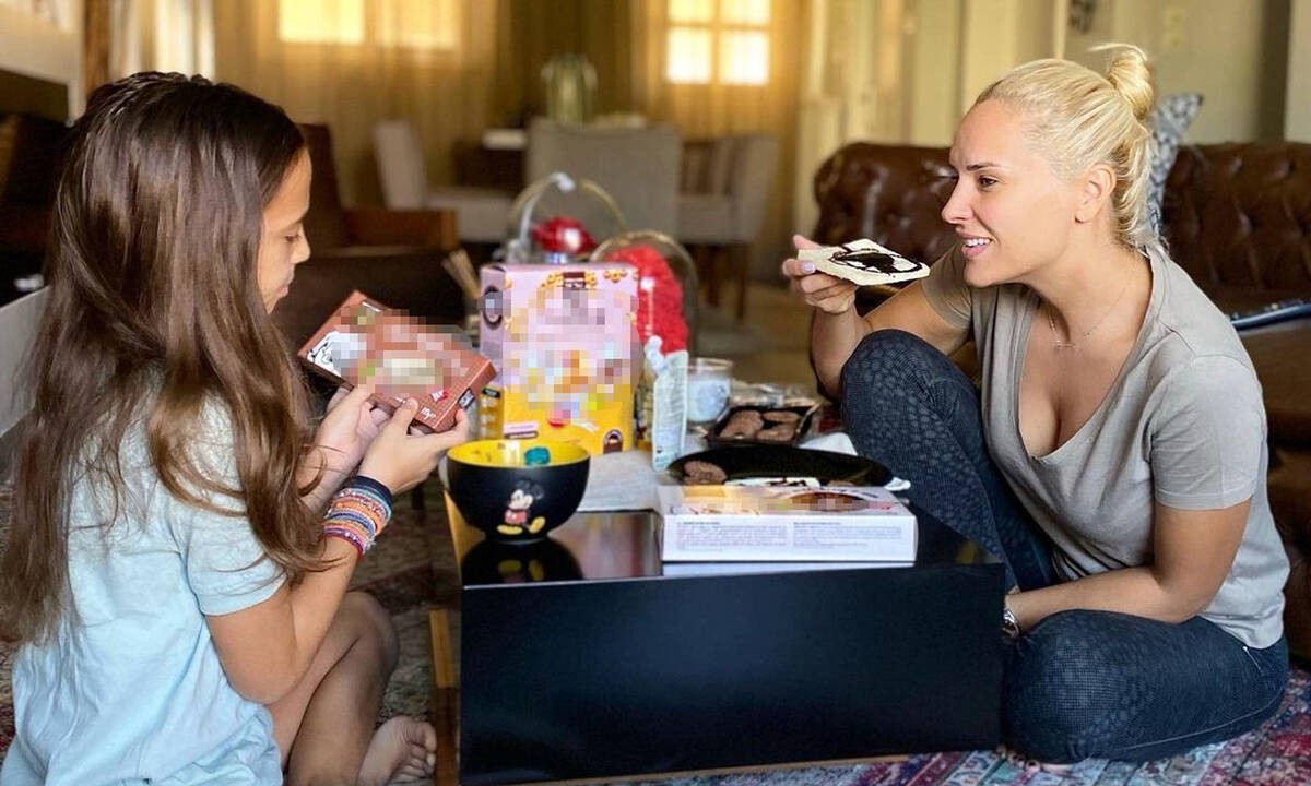 Έλενα Ασημακοπούλου