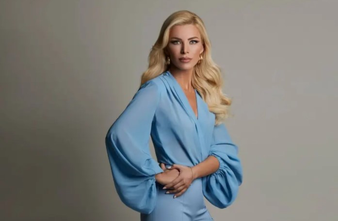 Κατερίνα Καινούργιου ρούχο