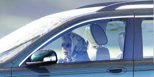 Εμφανίστηκε η βασίλισσα Ελισάβετ