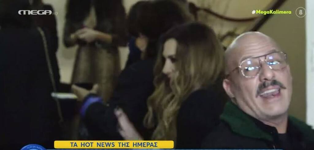 Αμήχανη η Δέσποινα Βανδή με τους δημοσιογράφους 