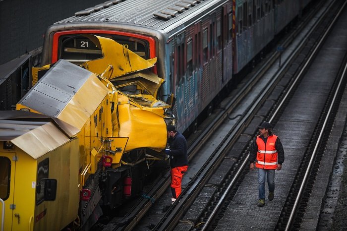Τραγωδία στον ηλεκτρικό με έναν νεκρό 