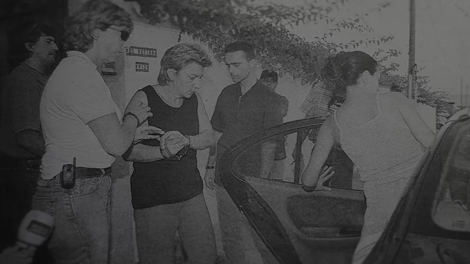 Δολοφονία δίπλα στο κύμα με μία αθώα στη φυλακή