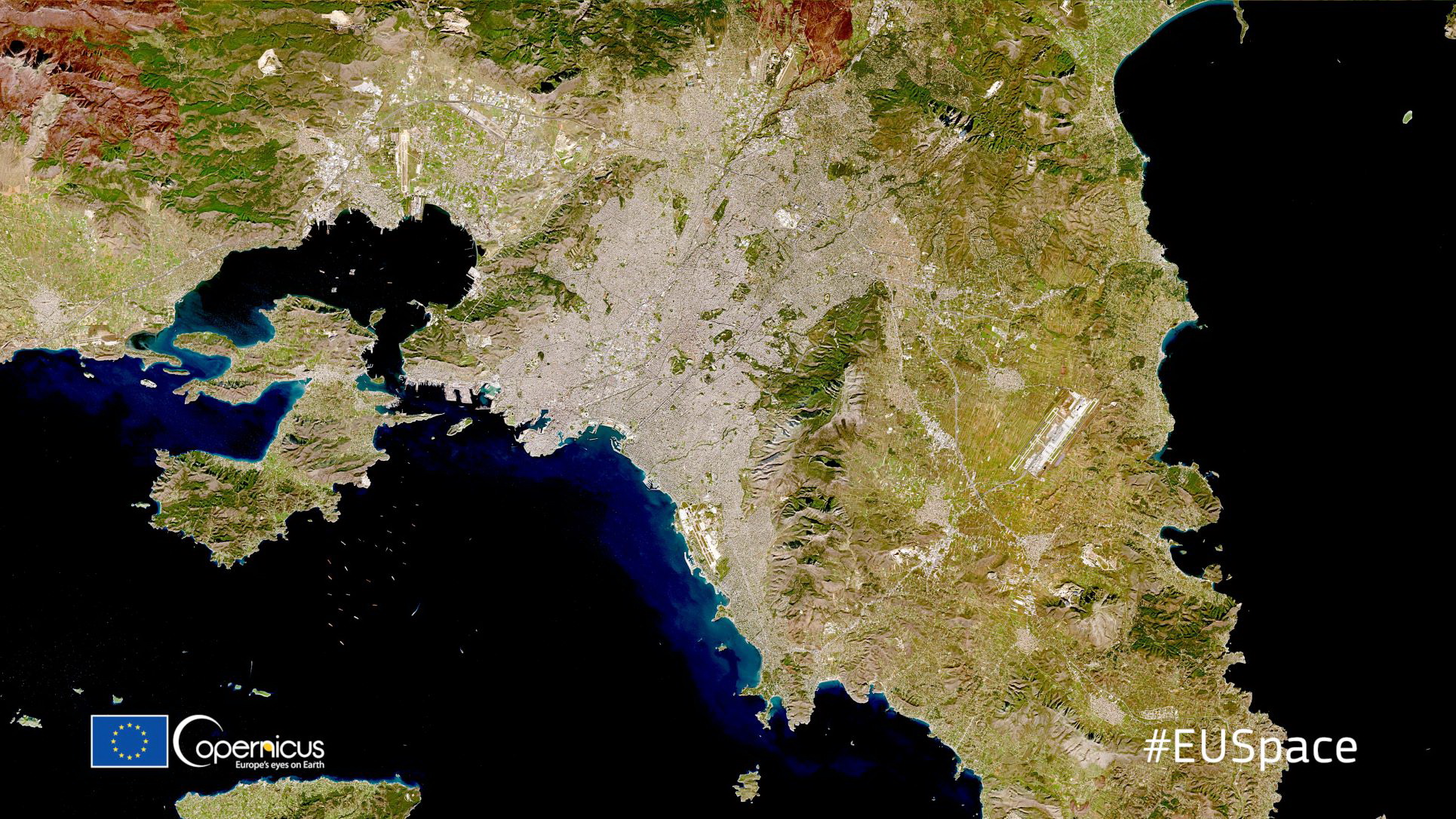 Μια εντυπωσιακή δορυφορική φωτογραφία της Αθήνας από ύψος 786 χλμ
