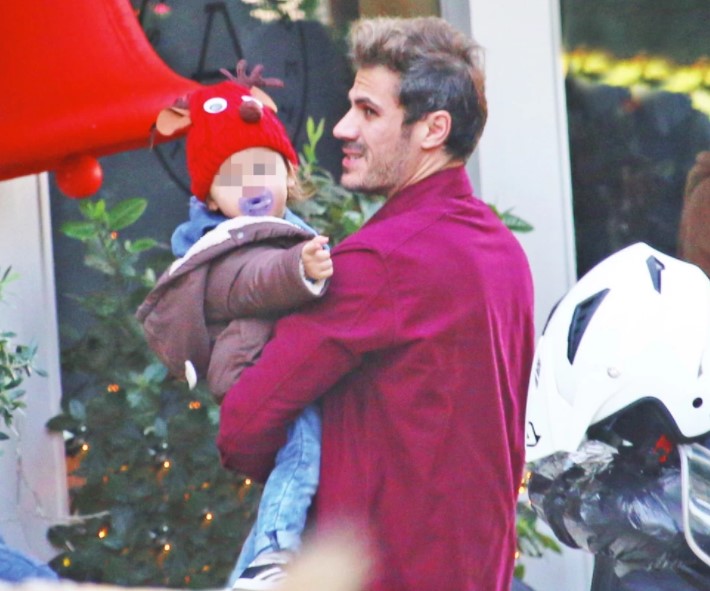 Άκης Πετρετζίκης γιος