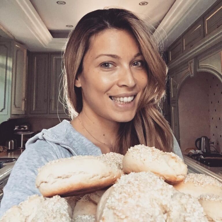 Μαριέττα Χρουσαλά