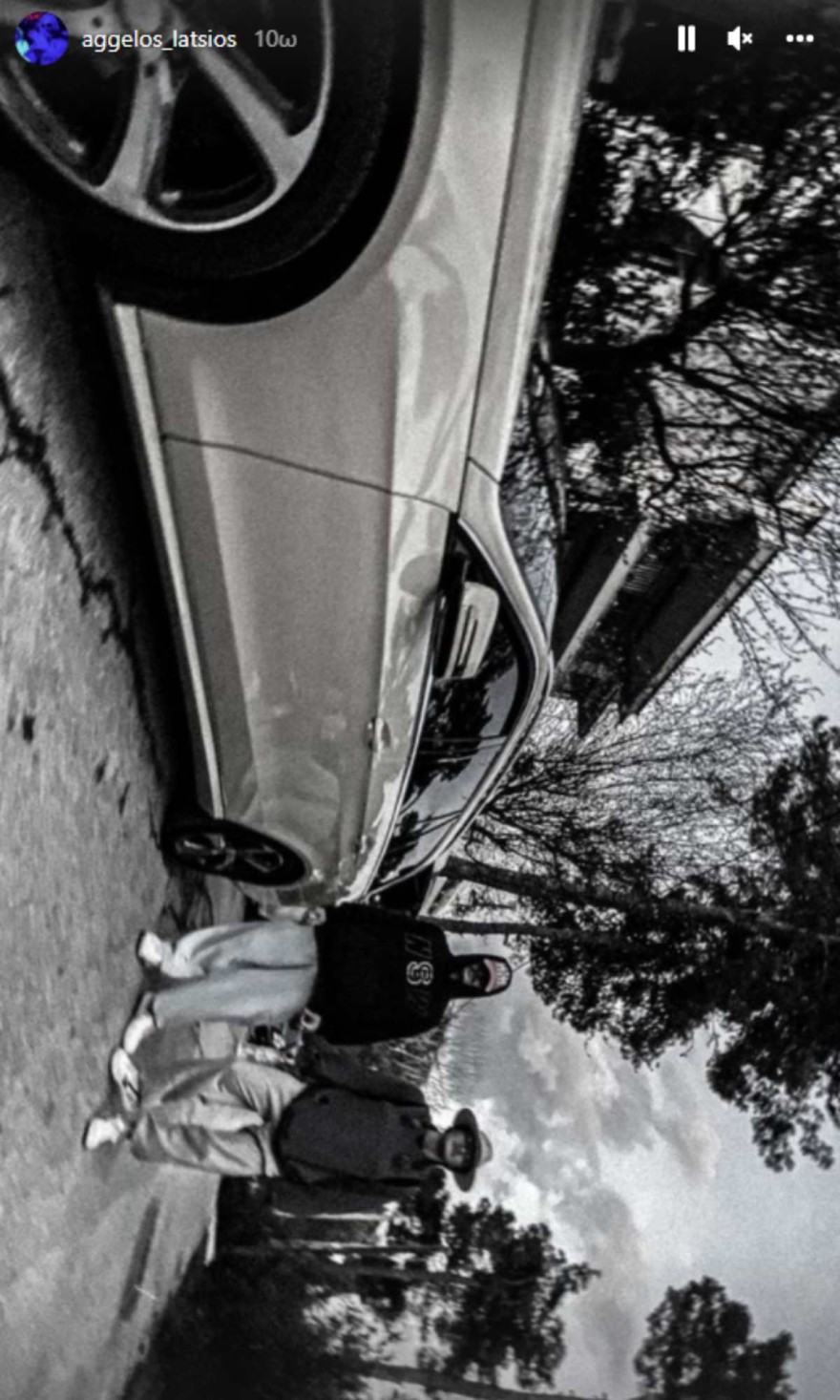 Ο Άγγελος Λάτσιος με υπερπολυτελές αυτοκίνητο 