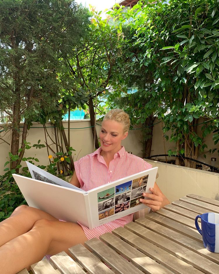 Ζέτα Μακρυπούλια 