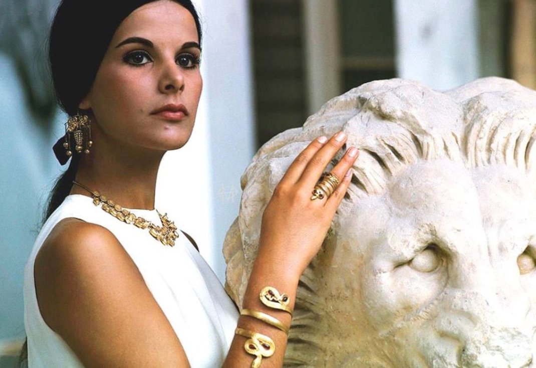 Έλενα Ναθαναήλ φωτογράφηση