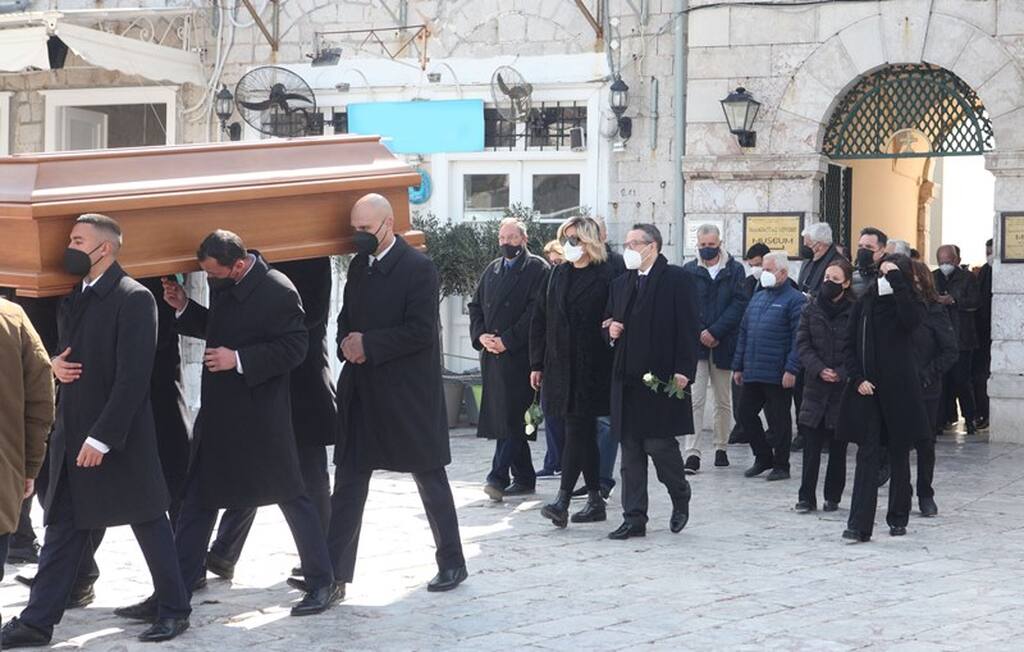 Δημήτρης Κοντομηνάς εξόδιος ακολουθία 