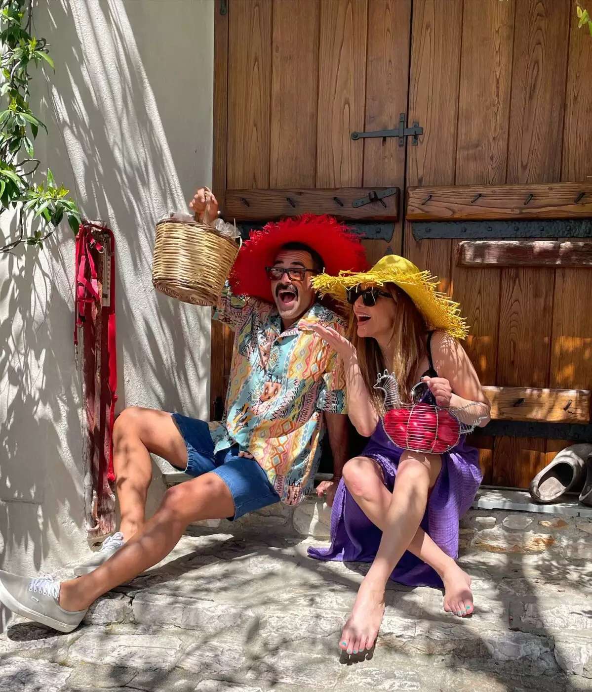 Δέσποινα Βανδή και Βασίλης Μπισμπίκης στο Πήλιο