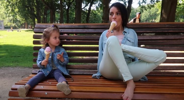 χωρίς χέρια